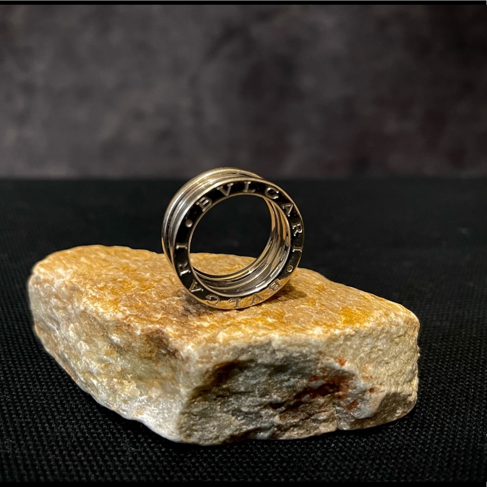 Beautiful Women’s Bvlgari B Zero 3 Band Ring